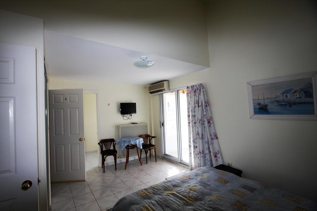 Miloi Rooms And Apartments エクステリア 写真